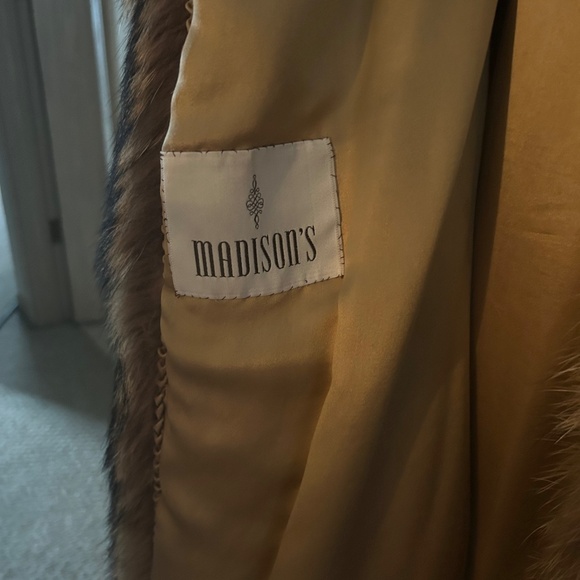 Tanuki full length fur coat - Picture 1 of 3